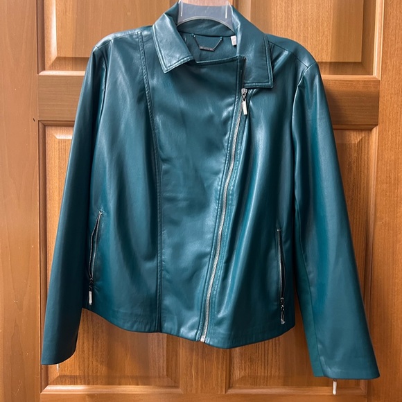 NWOT Green Chico’s Faux Leather jacket.  Size Large Chicos size 2 - Picture 2 of 5